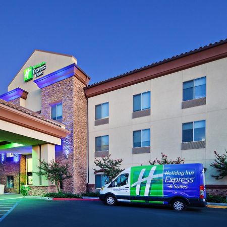 Holiday Inn Express & Suites Clovis Fresno Area By Ihg Luaran gambar