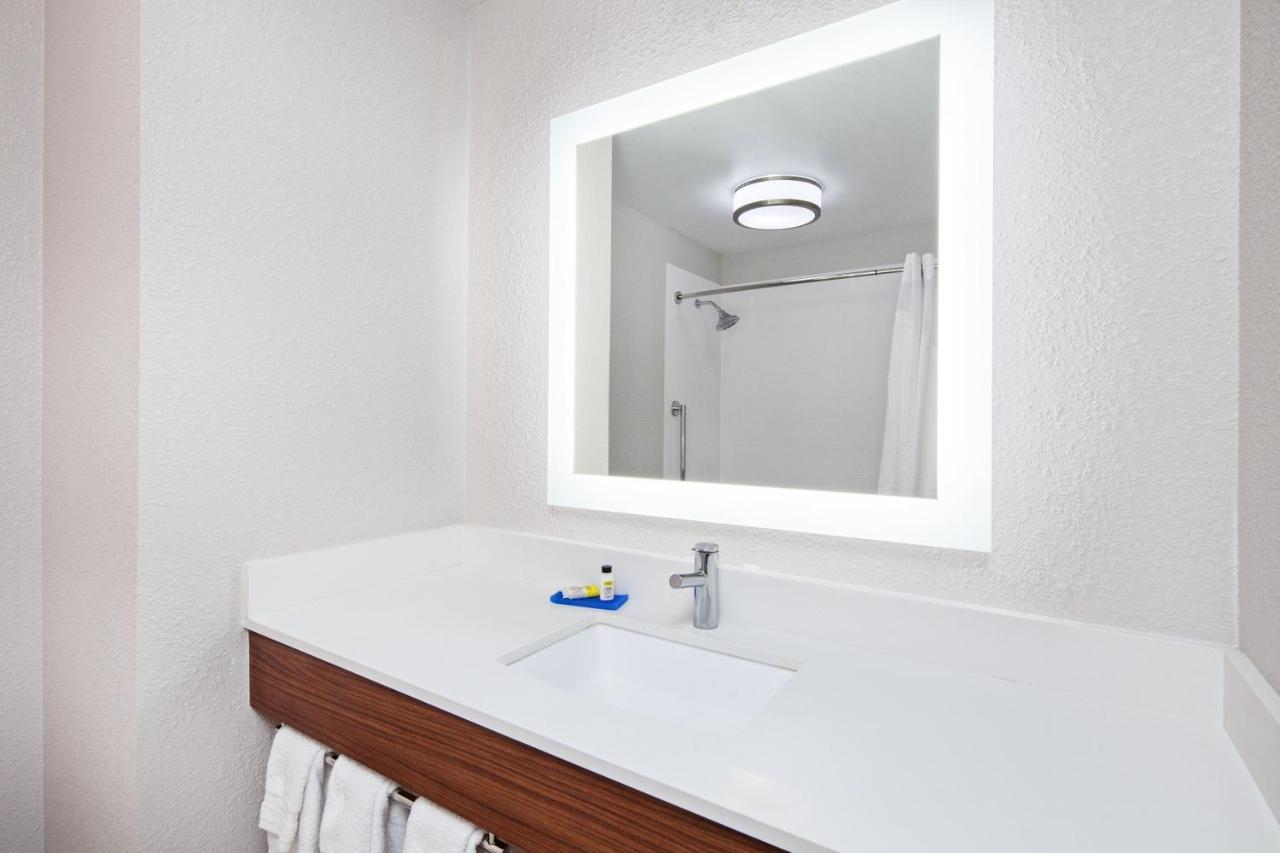 Holiday Inn Express & Suites Clovis Fresno Area By Ihg Luaran gambar