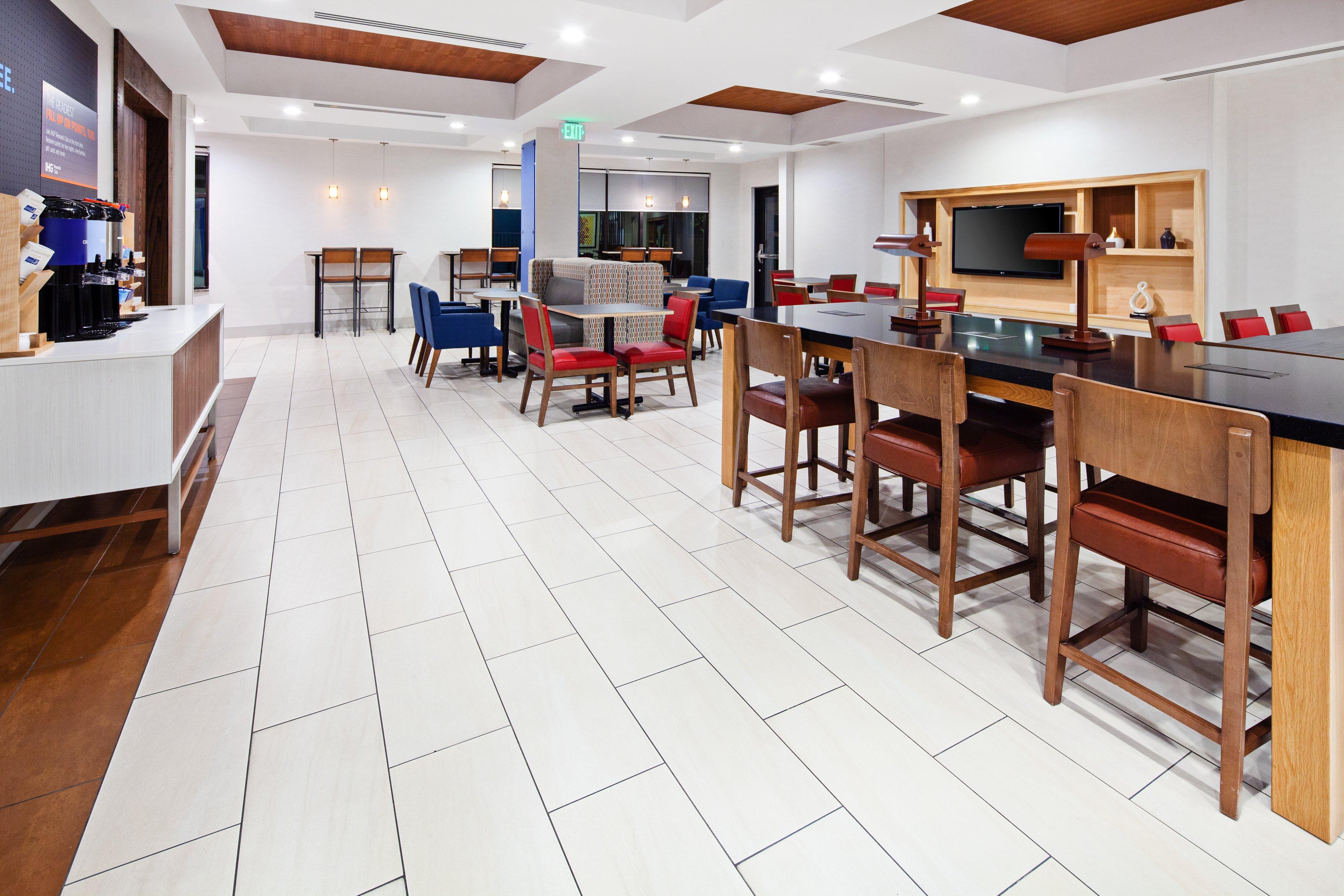 Holiday Inn Express & Suites Clovis Fresno Area By Ihg Luaran gambar
