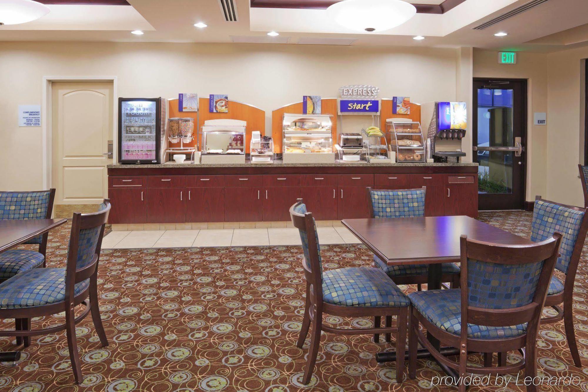 Holiday Inn Express & Suites Clovis Fresno Area By Ihg Luaran gambar
